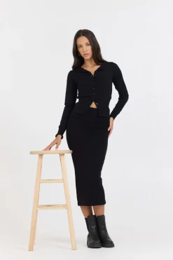 New Black Slim Fit Knit Button Down All Tops