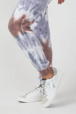 Clearance GRANDE - WILD CHEETAH Low Tops