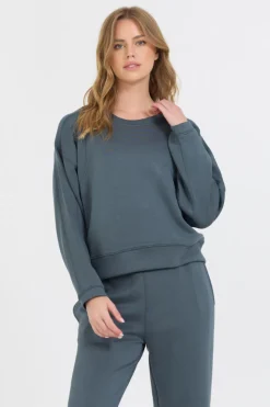 Cheap Mountain Grey Cloud Fleece Crewneck All Tops