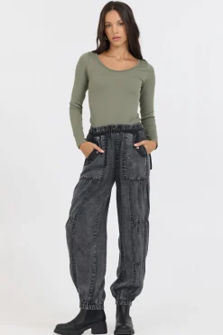 Store Olive Seamless Long Sleeve Tee All Tops